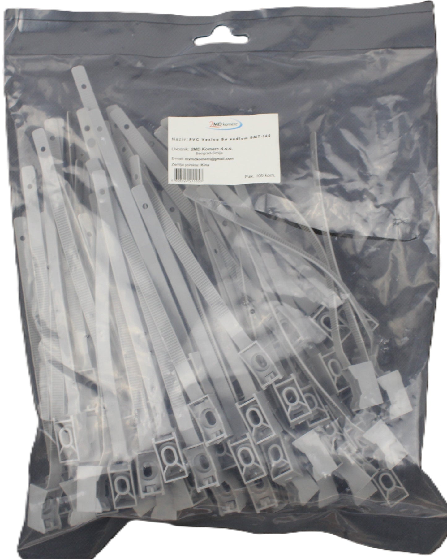 PVC plastične vezice sa sedlom u kesi sa belom pozadinom