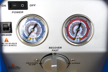 Rekuperator za freon RR500 - instrumentalna tabla sa manometrima
